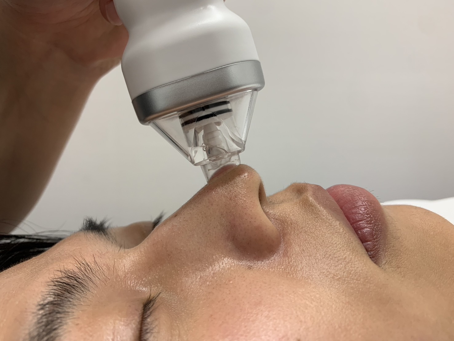 毛穴洗浄フェイシャル