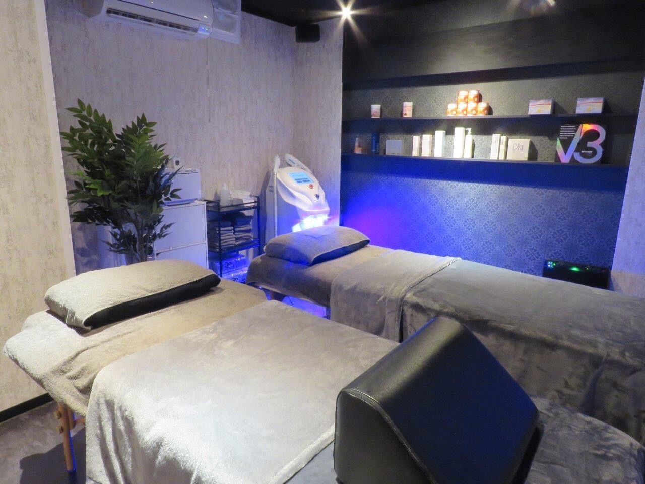 men's salon kyua 店内