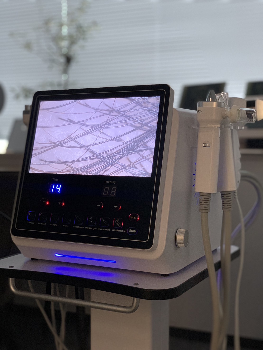 エイトキューブ